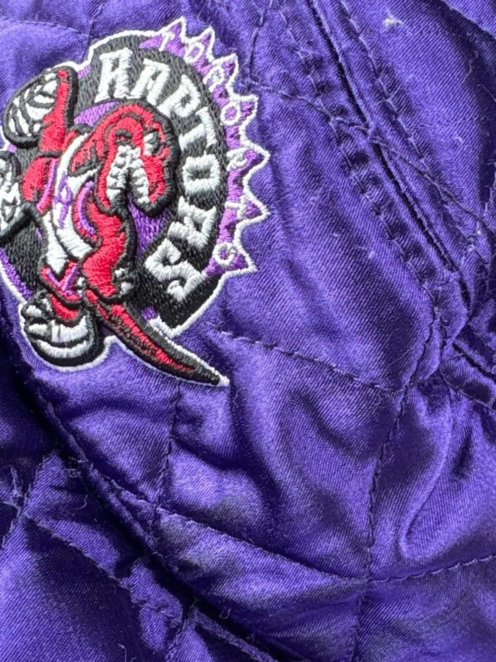 Vintage Mitchell & Ness Toronto Raptors purple satin quilted bucket hat